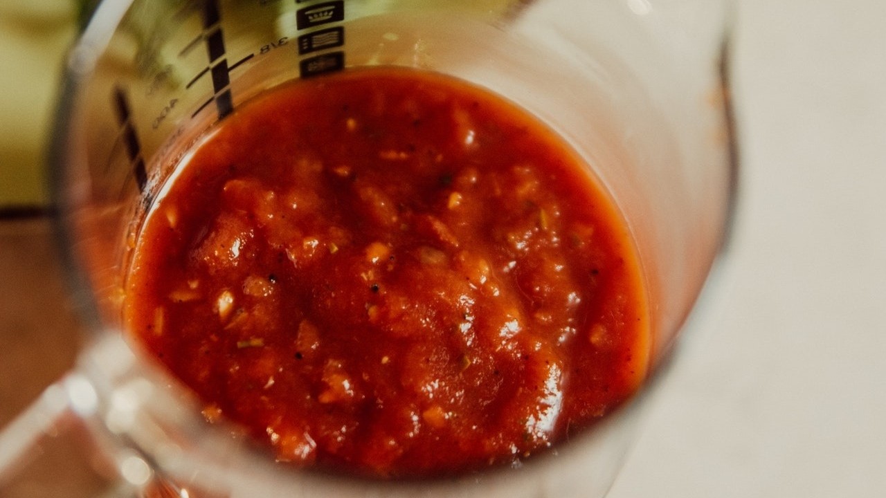 Homemade Pizza Sauce.jpg